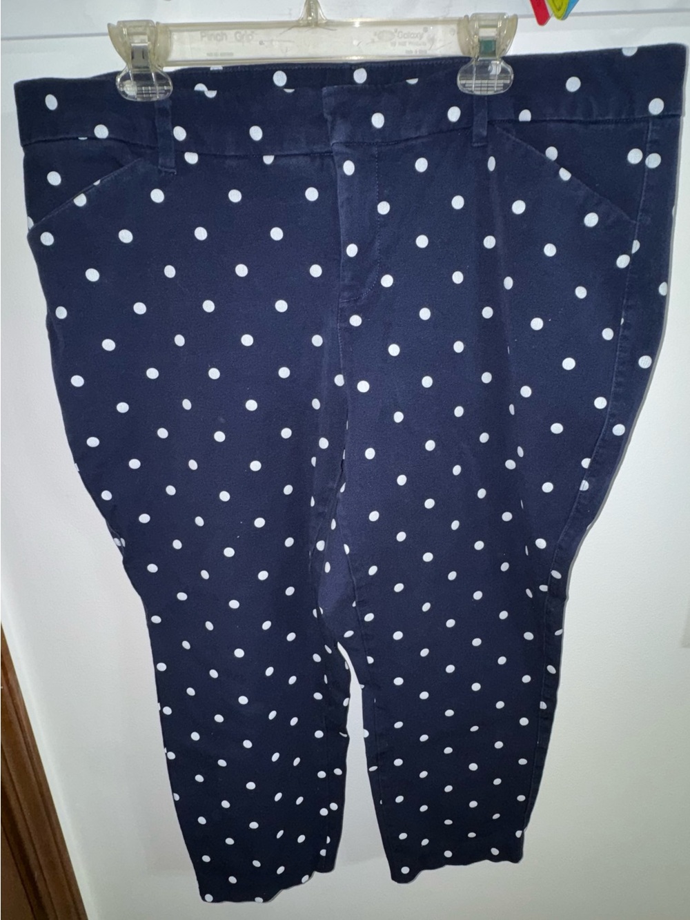 Old Navy Navy Blue Polka Dot Cropped Pants
